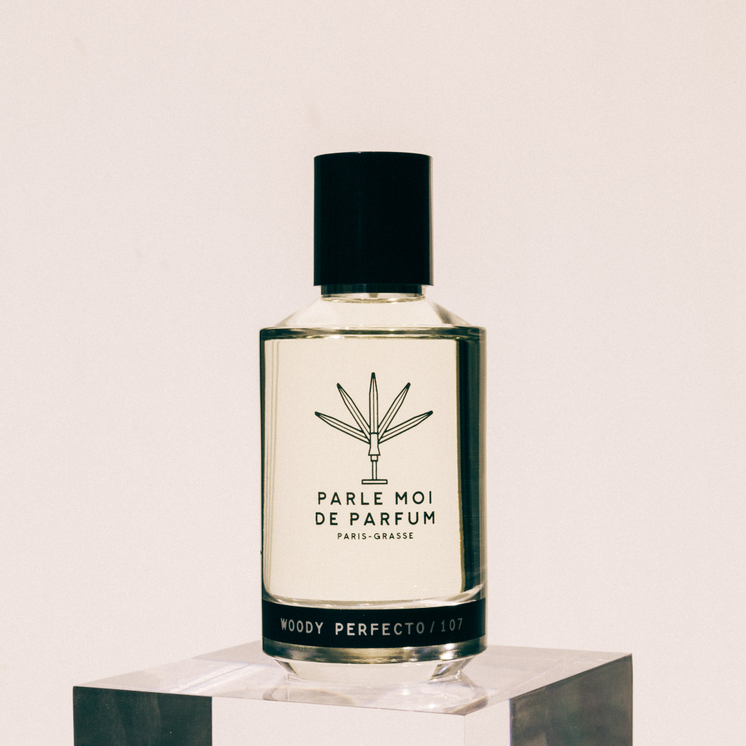 Woody Perfecto / 107 perfume bottle