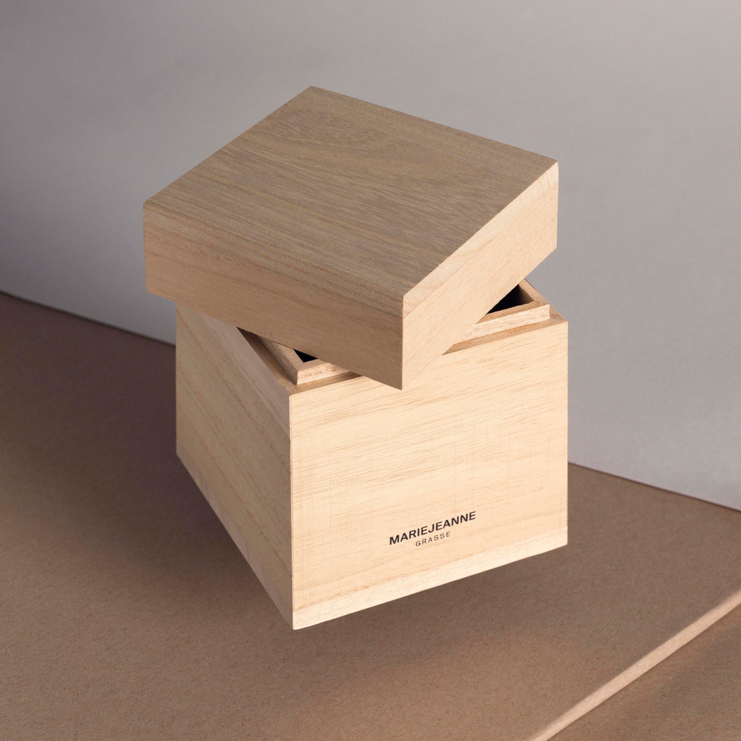 candle box